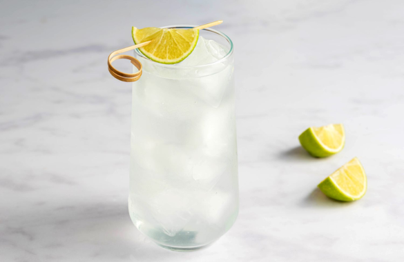 Receita de Gin Rickey em 5 passos